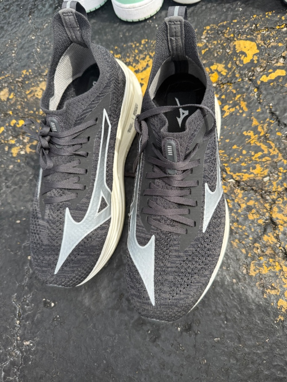 Mizuno Black Knit Running Sneakers with Silver Accents